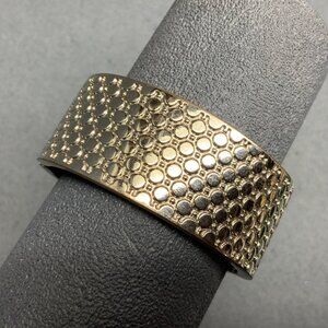 Hinged Bangle Cuff Bracelet 2.5 In Silver Dotted Texture Oval Fun Retro Vintage